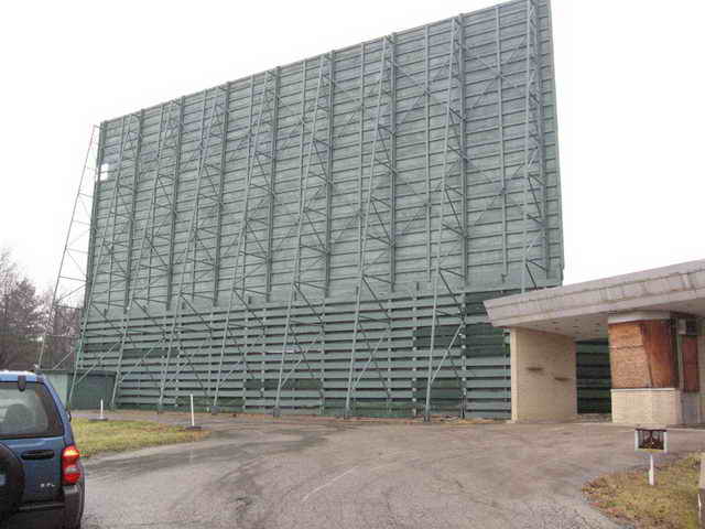 Park Layne 69 Drive-In - 2006 Photo